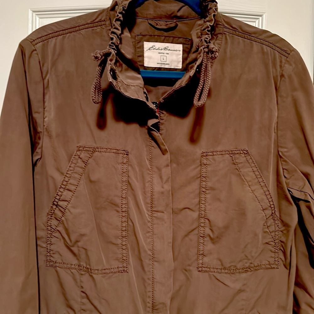 Eddie Bauer Khaki lightweight coat